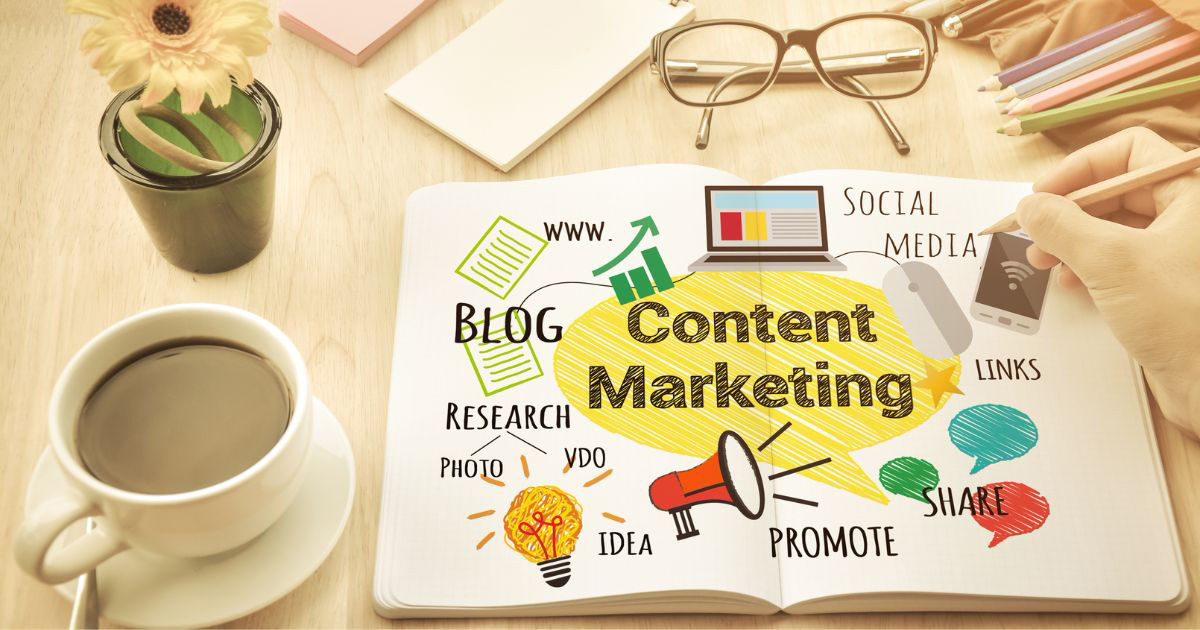 Podcast là một dạng Content Marketing âm thanh có thể được sử dụng để chia sẻ tin tức, thông tin hoặc ý tưởng